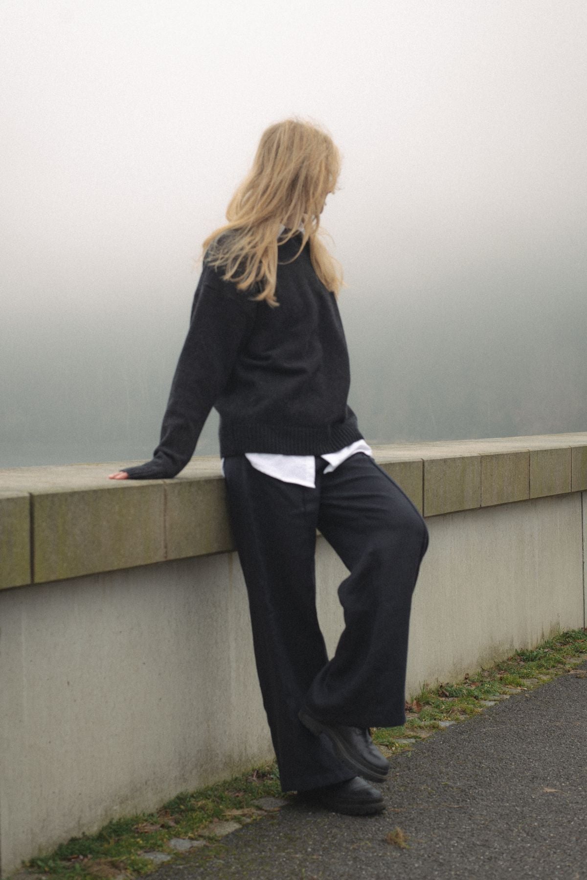 Outfit by Veronika | Wool mid coat & sweater