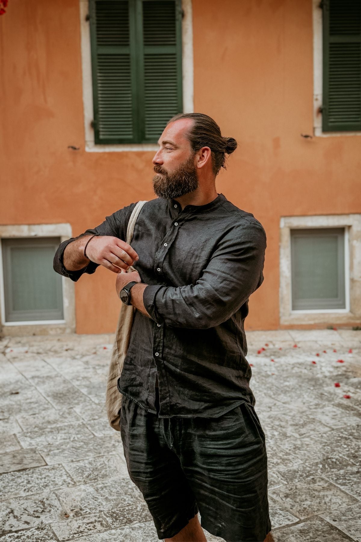 Outfit by Tomáš All black linen