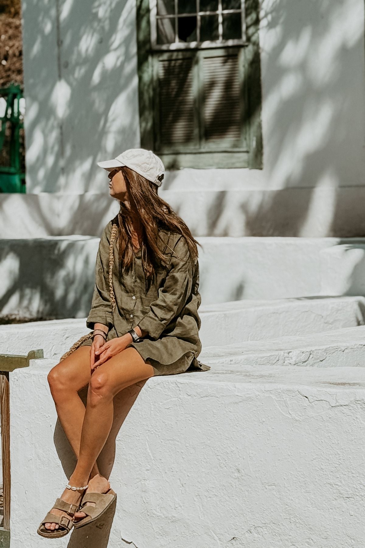 Outfit by Michaela Krajanová All moss green linen Shirt & Shorts
