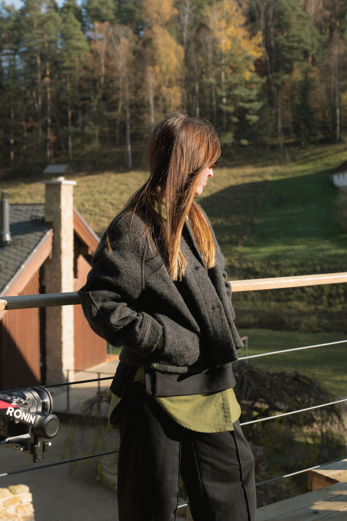 Dámský vlněný kabát short Loose fit - Dark gray