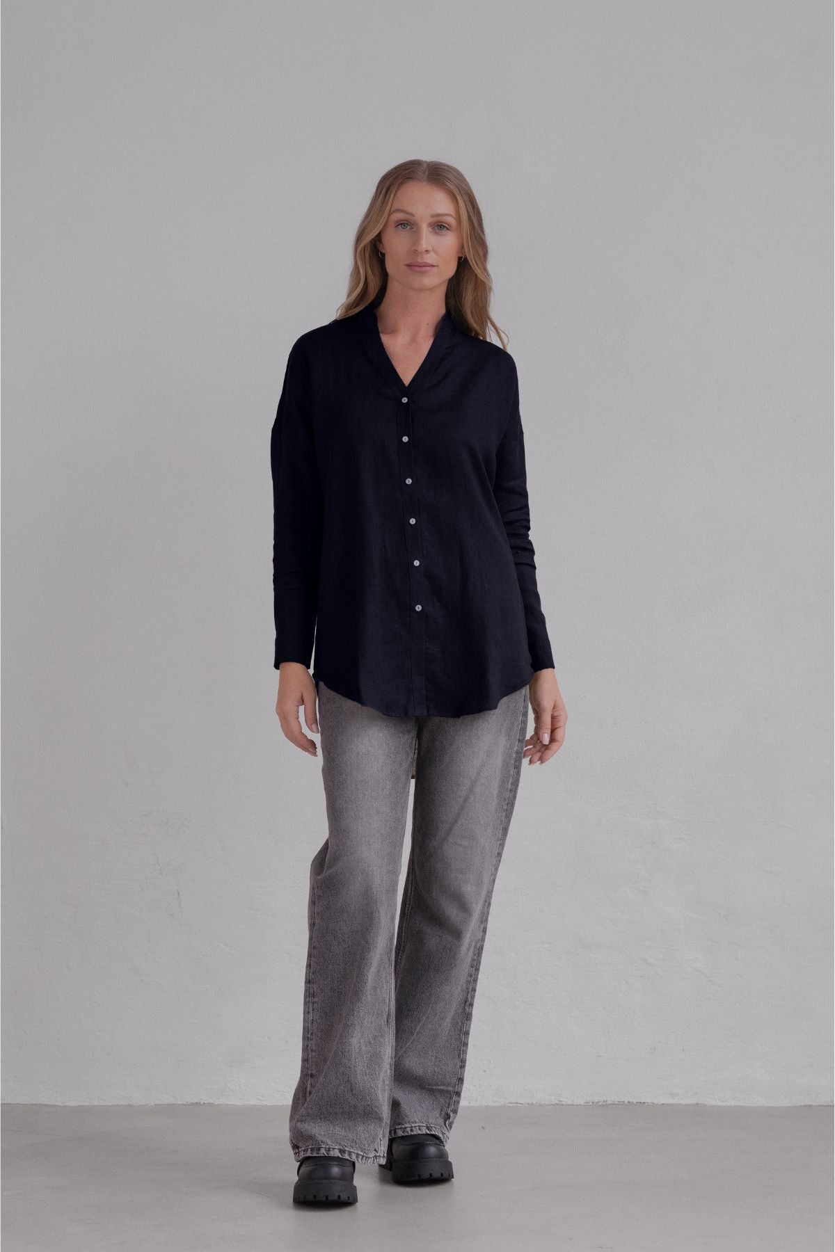 Women linen shirt Deep blue
