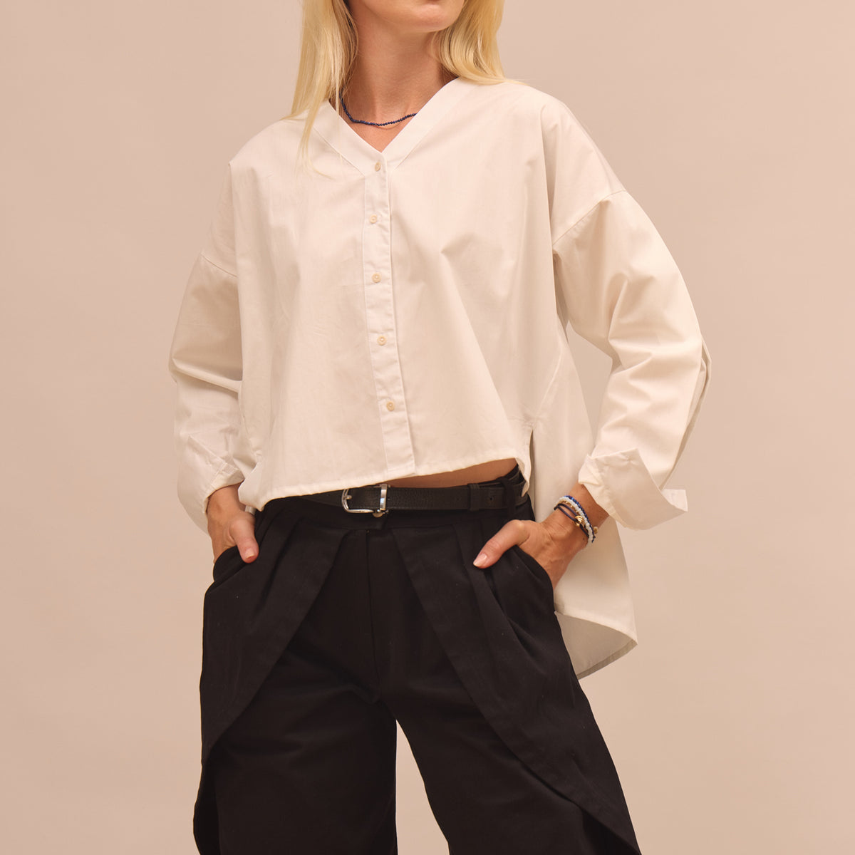 Women's organic cotton shirt with pleats - oversized