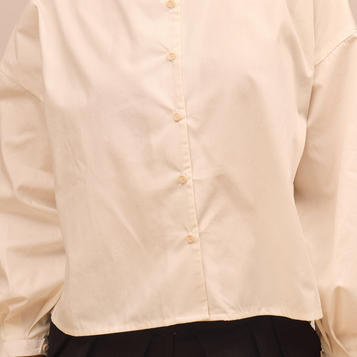 Women's organic cotton V-crop shirt - oversized