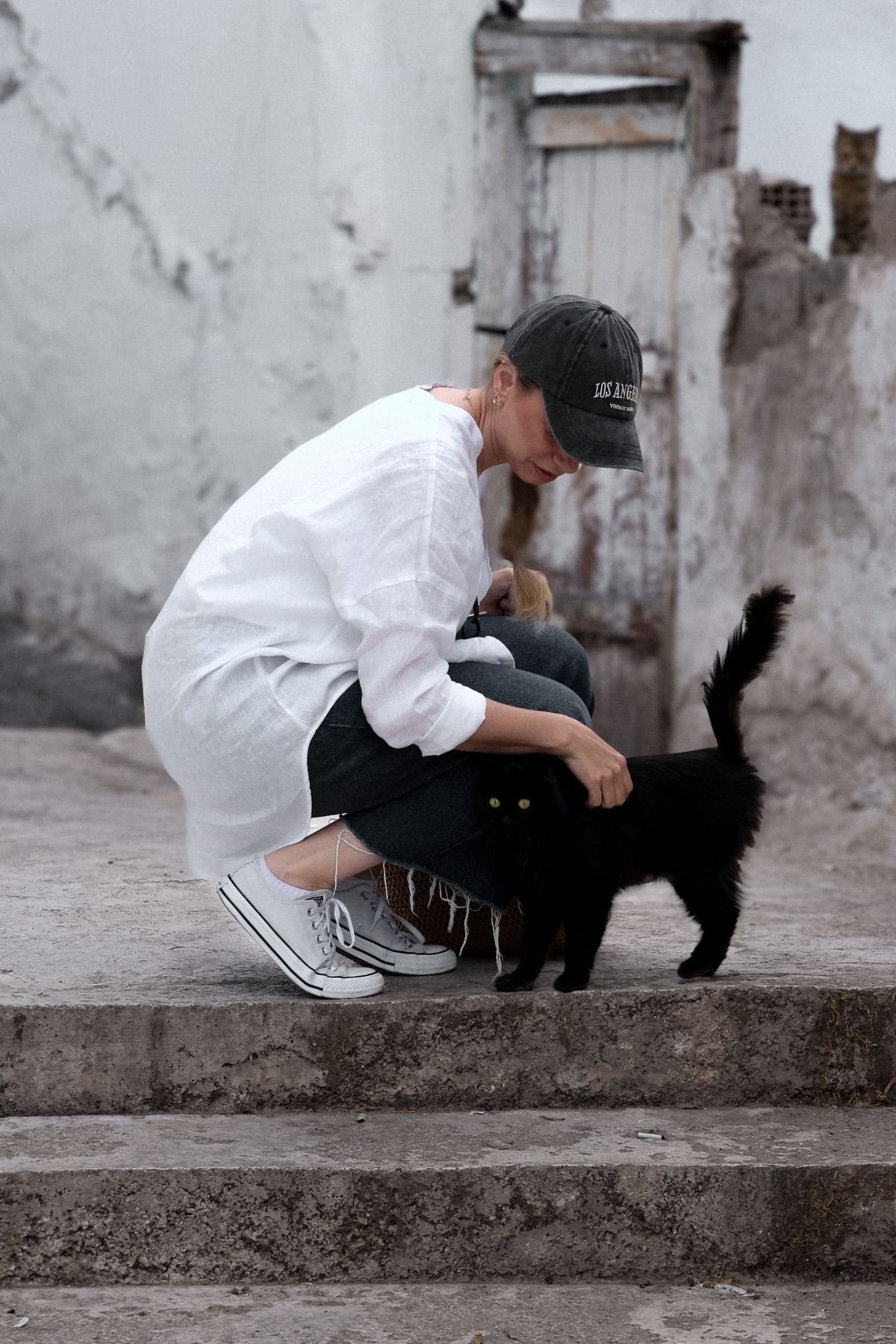 Outfit by Daniela | White linen shirt - Loose fit