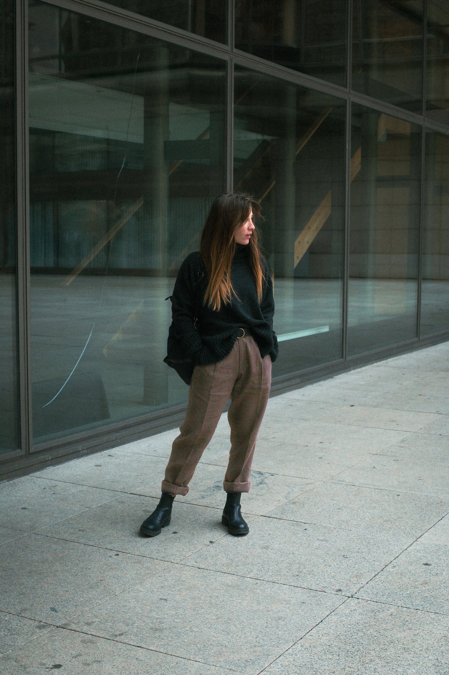 Dámske ľanové nohavice Straight-leg - Brown