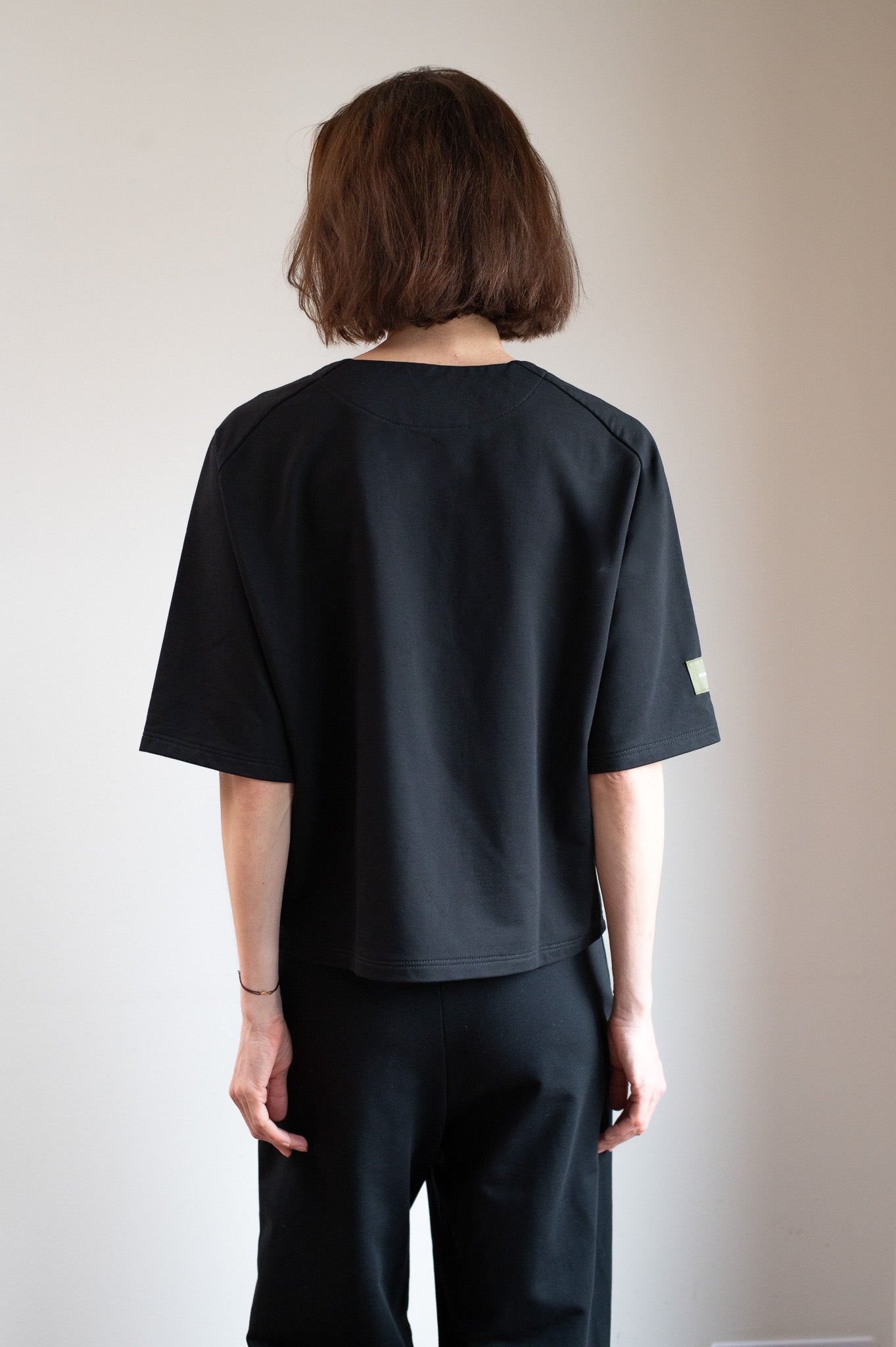 Damska bluzka typu sweatshirt z biobawełny - Loose fit