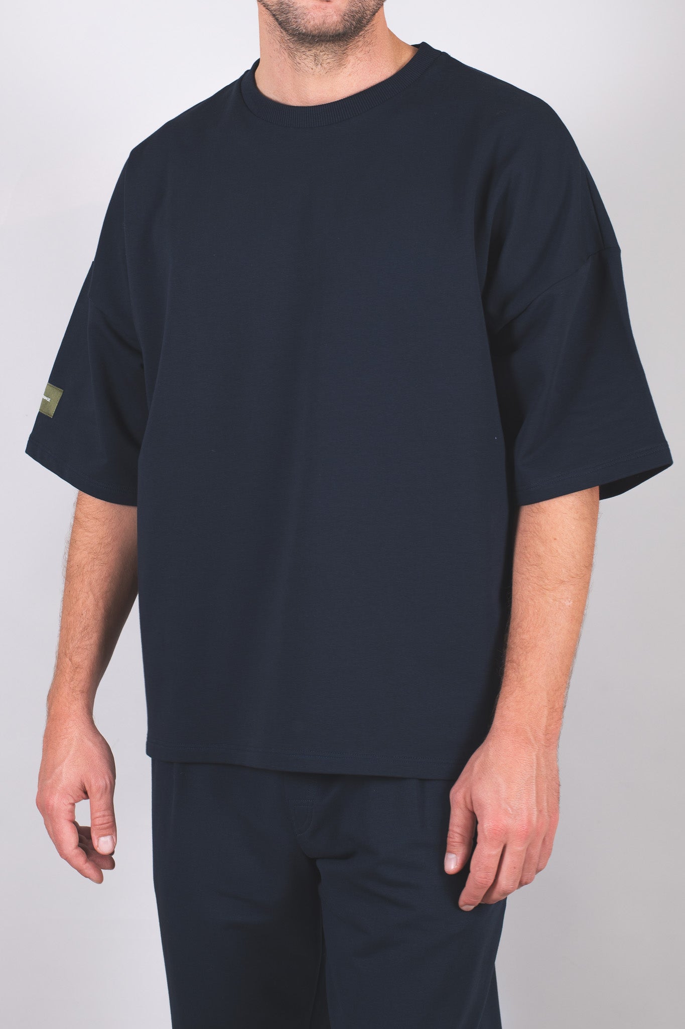 Pánské mikinové tričko z biobavlny - loose fit