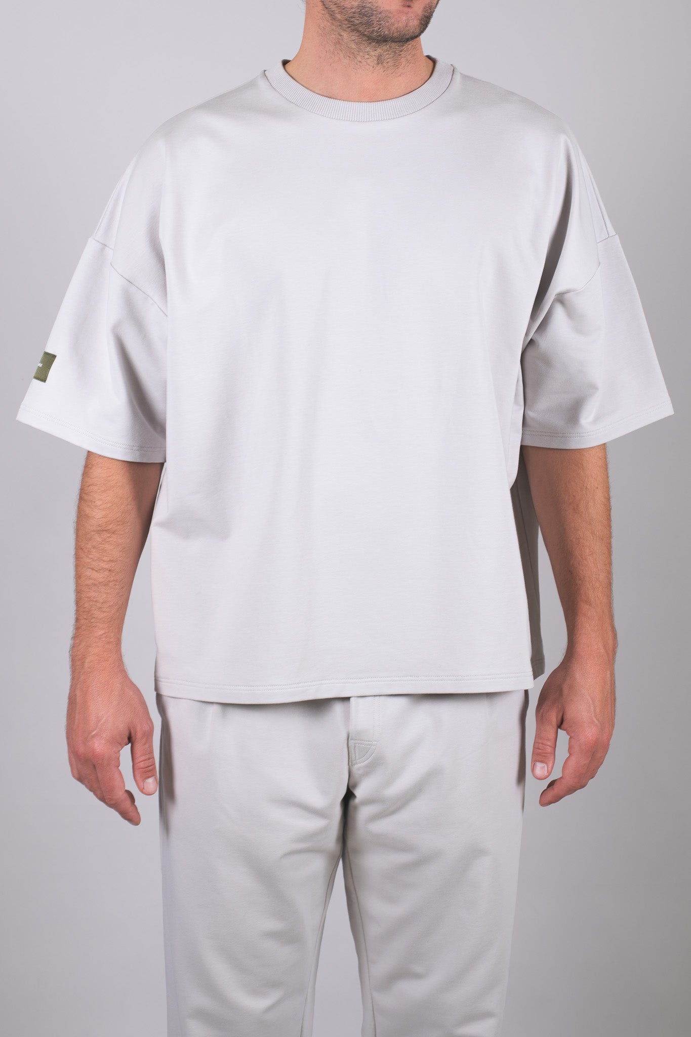 Pánské mikinové tričko z biobavlny - loose fit