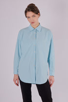 Women's organic cotton shirt with loose fit collar