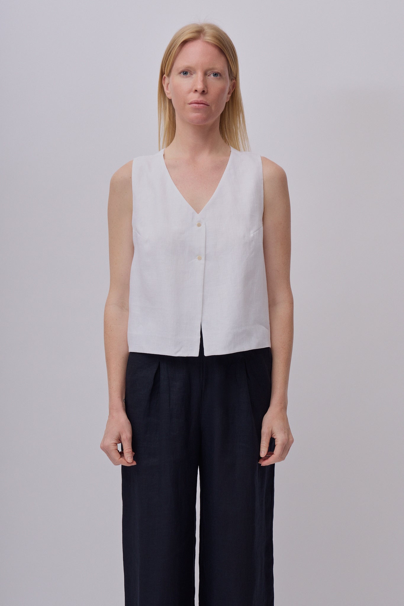 Women’s linen vest