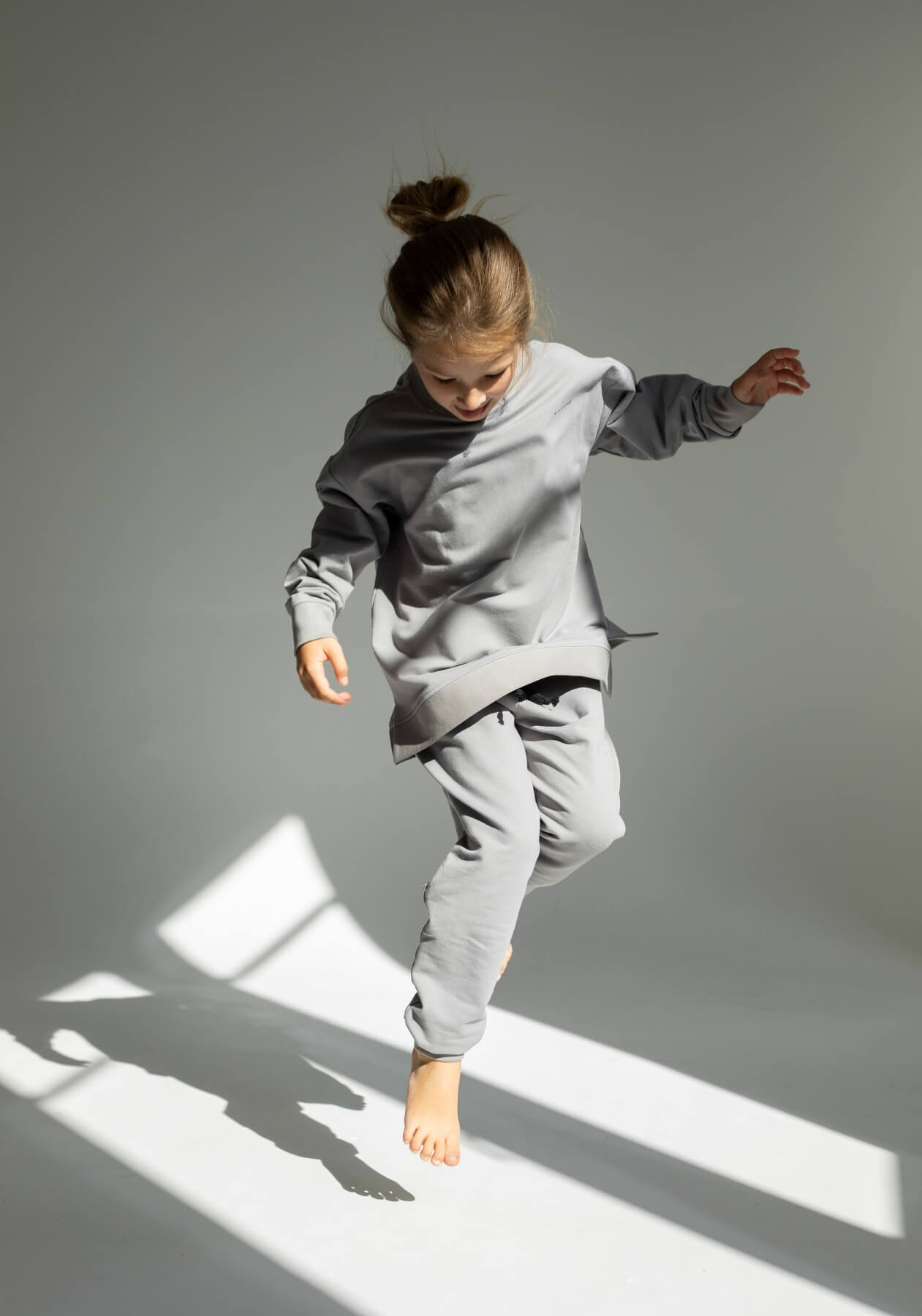 Kids Sweatpants organic cotton Light gray - Oversized