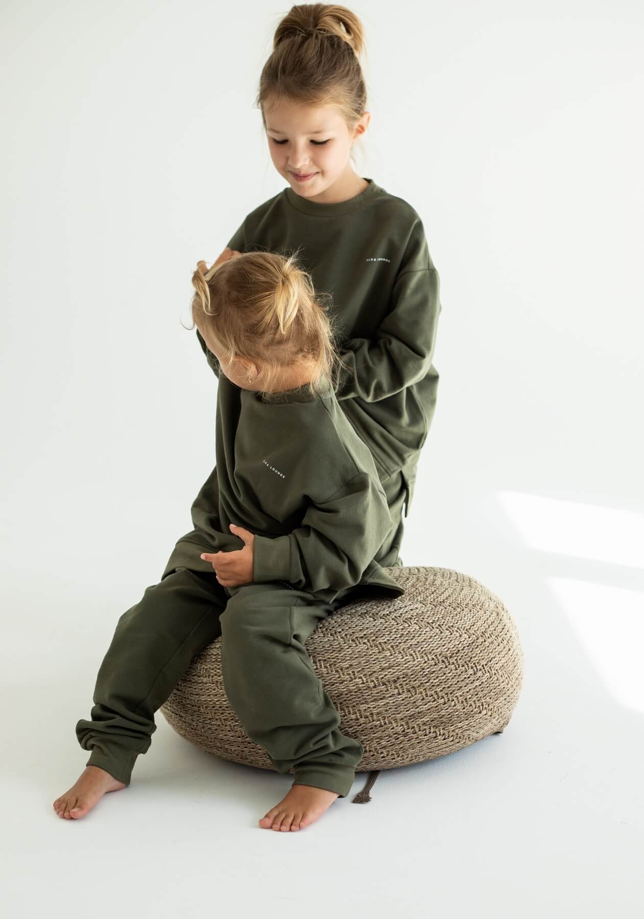 Detská mikina bez kapucne z biobavlny Moss green - Oversized