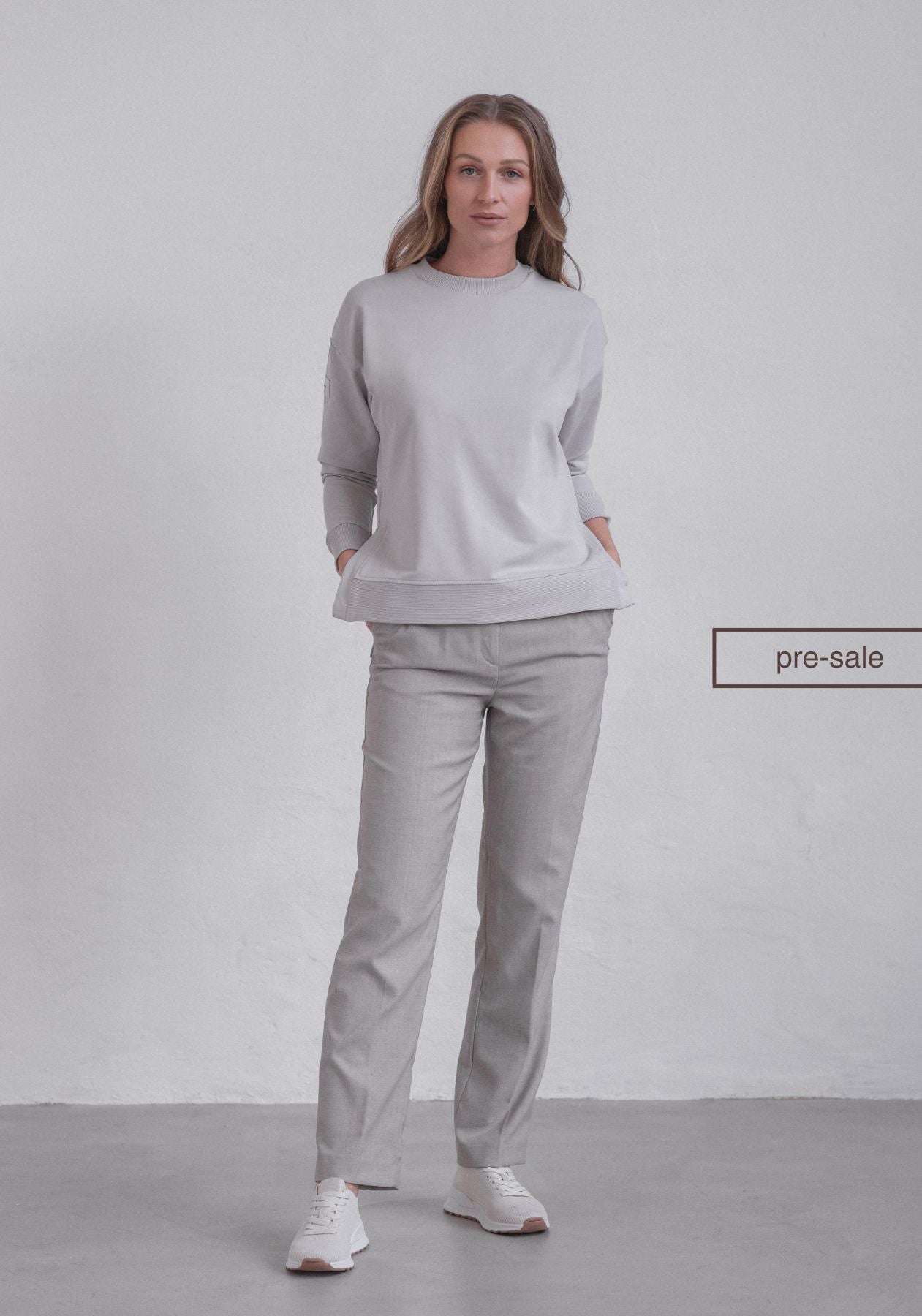 Dámska mikina Classic z biobavlny Pearl gray- loose fit