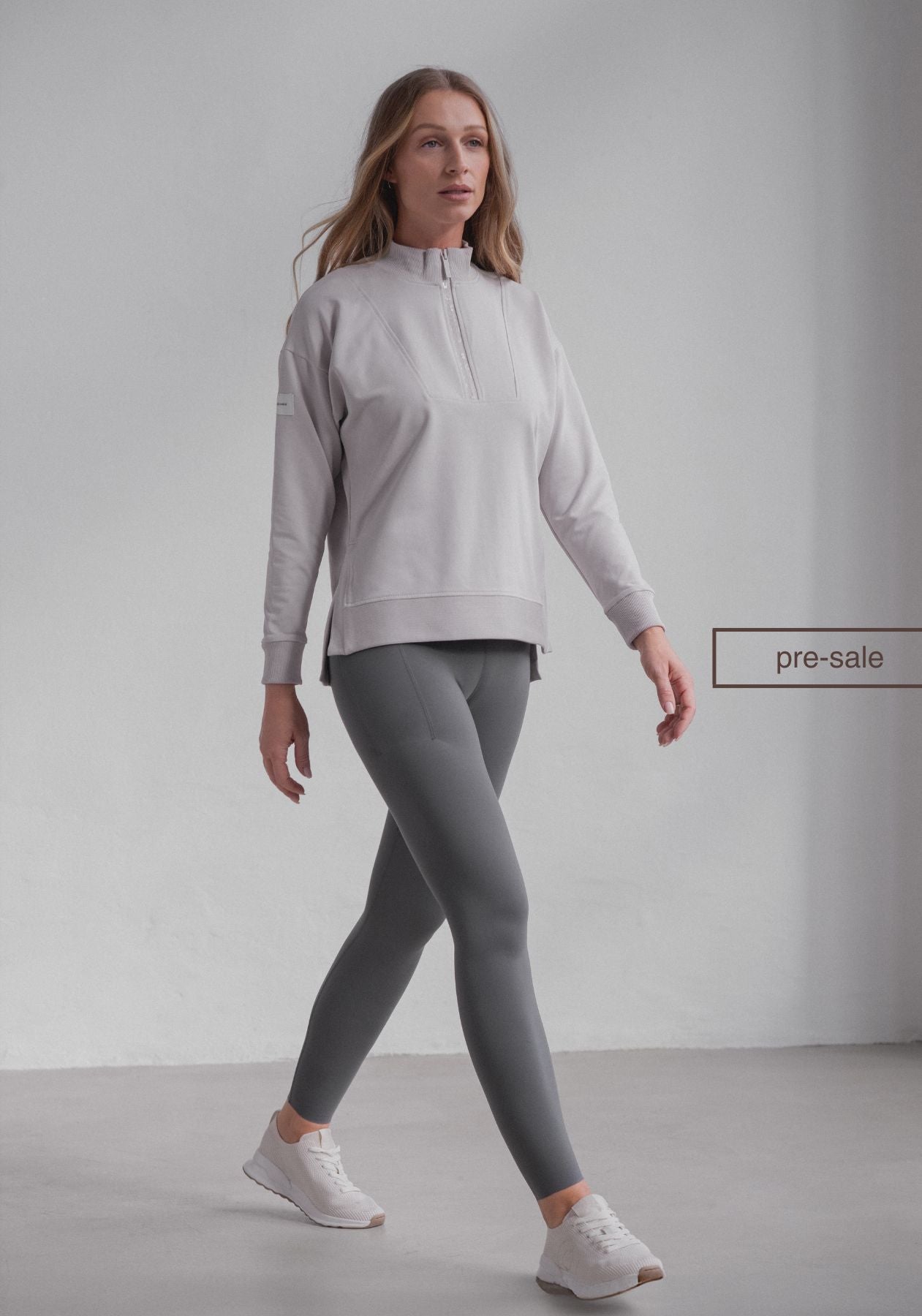 Women Sweatshirt Zip-up organic cotton Pearl gray - Loose fit