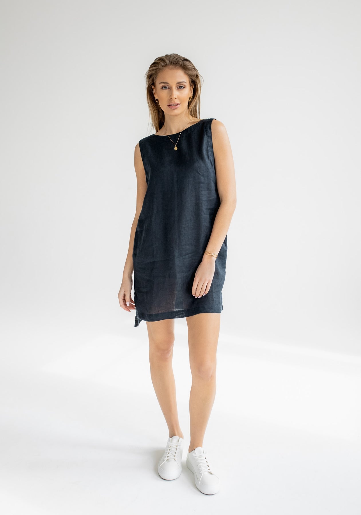 Dámske ľanové šaty short regular fit Deep blue