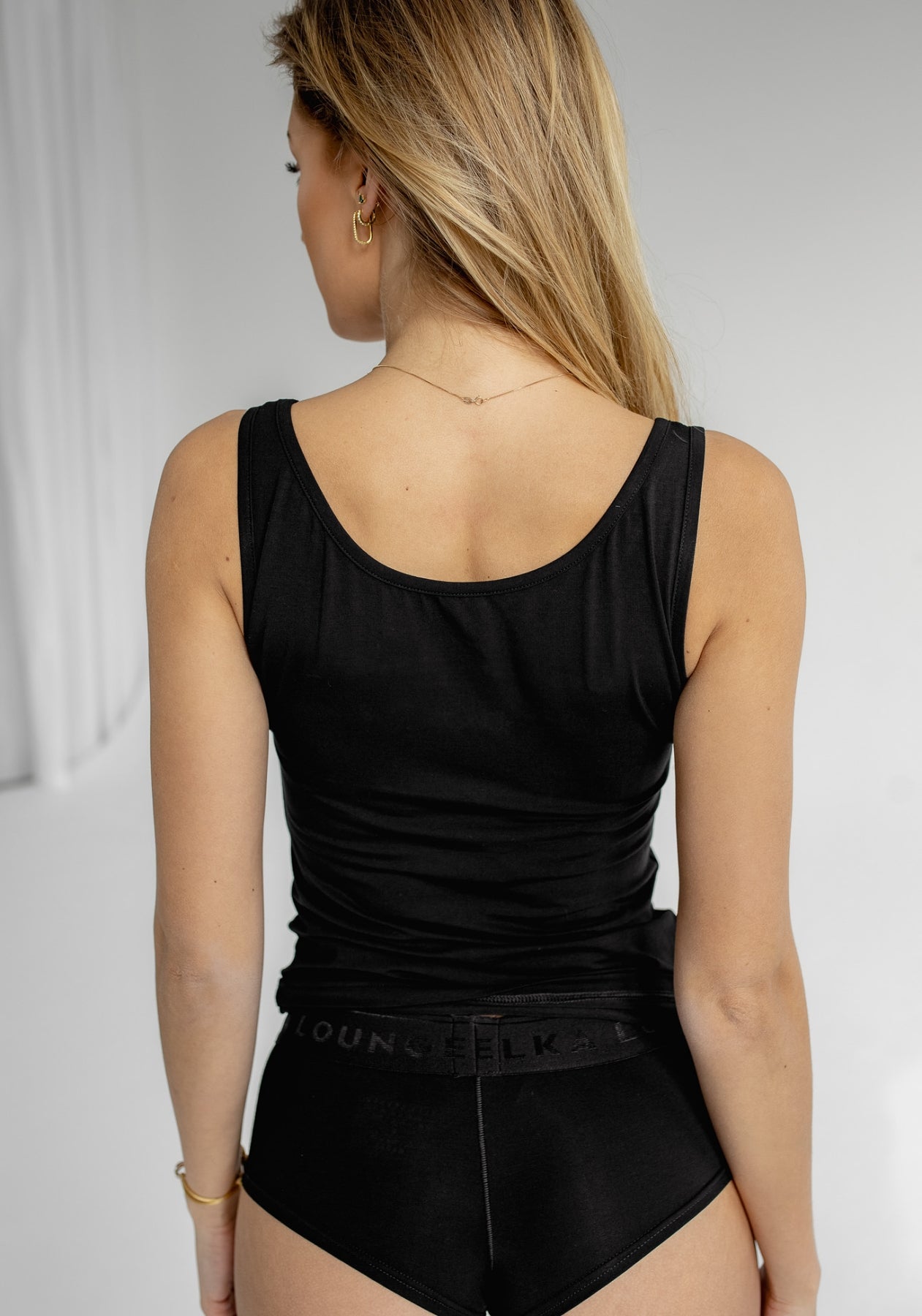 Women top back T Black