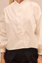 Women's organic cotton V-crop shirt - oversized